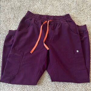 Figs deep purple Uman relaxed jogger small